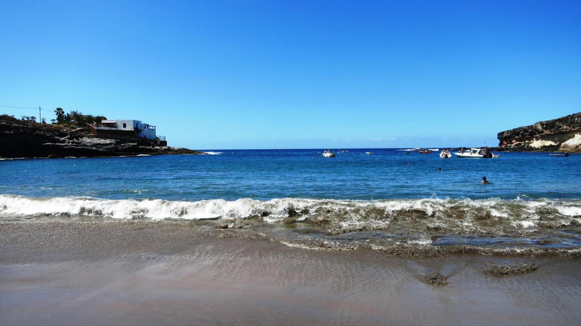 Blue Bay Paradise - Beach Front Apartment With Sea View Playa Paraíso Exterior foto