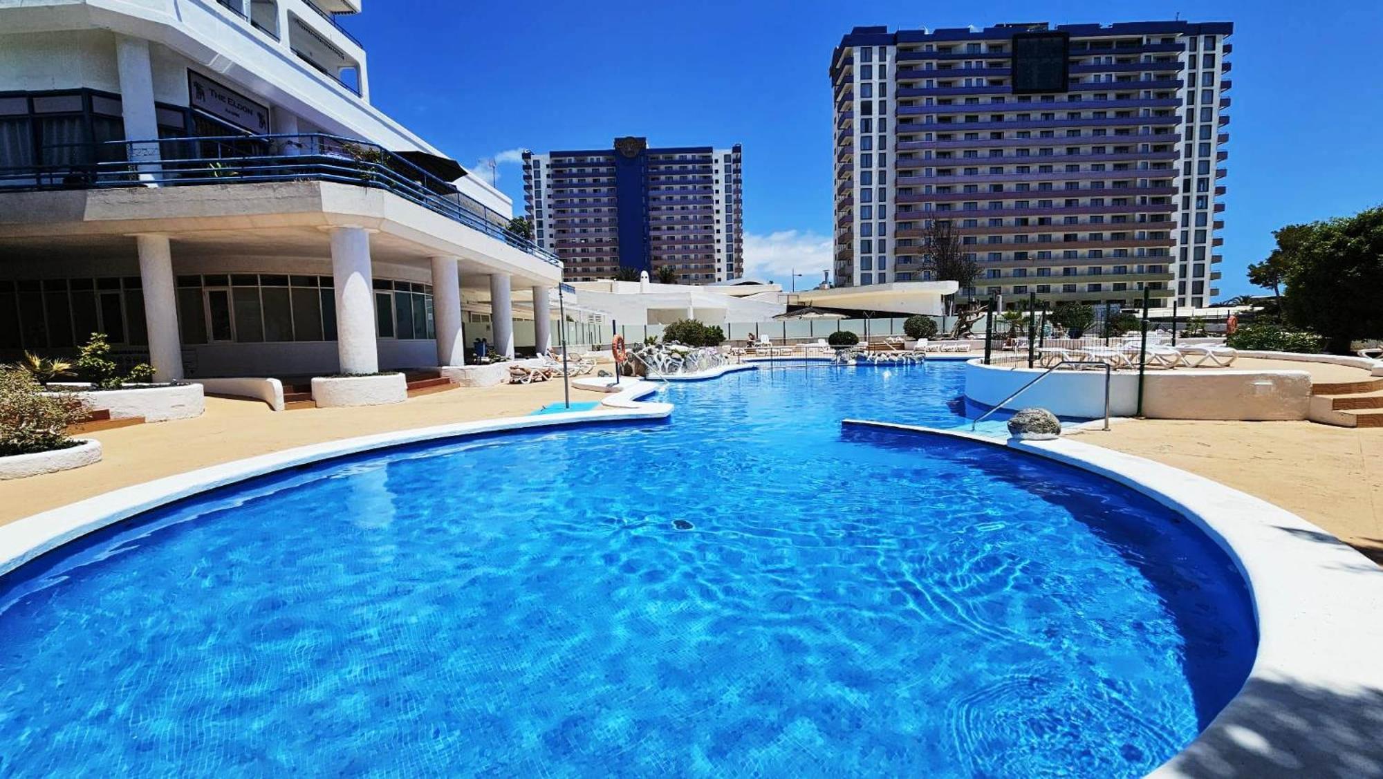 Blue Bay Paradise - Beach Front Apartment With Sea View Playa Paraíso Exterior foto