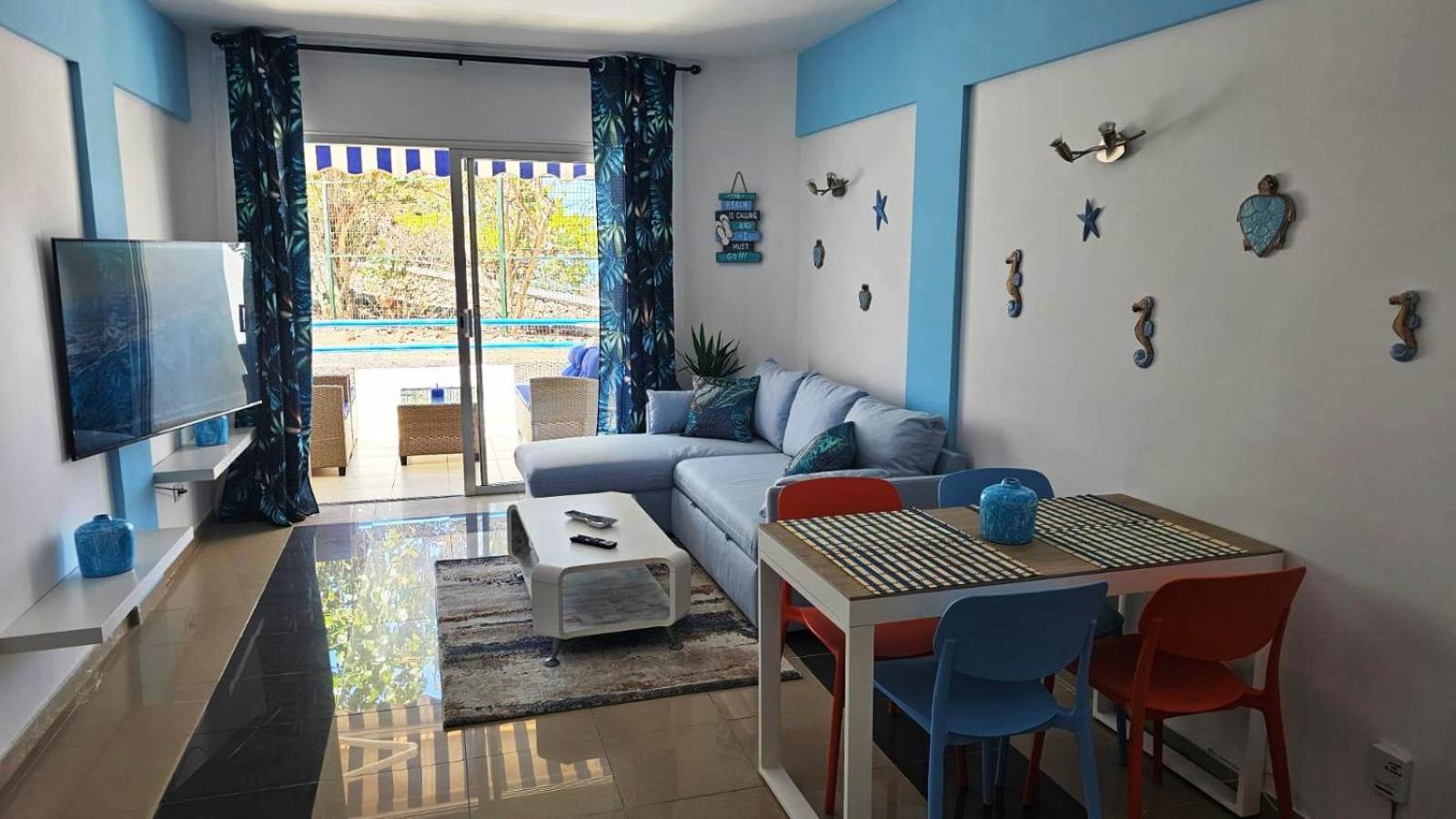 Blue Bay Paradise - Beach Front Apartment With Sea View Playa Paraíso Exterior foto