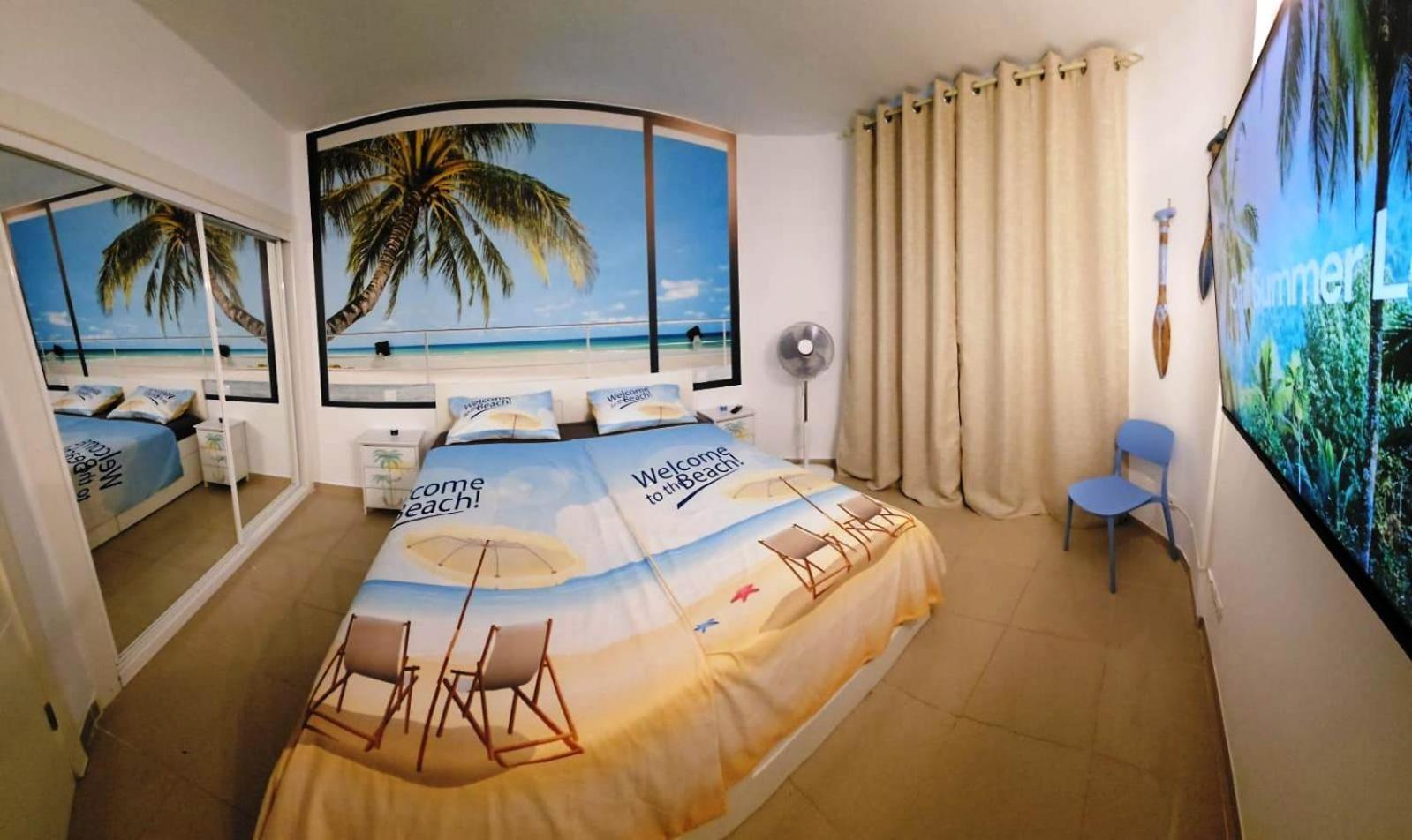 Blue Bay Paradise - Beach Front Apartment With Sea View Playa Paraíso Exterior foto