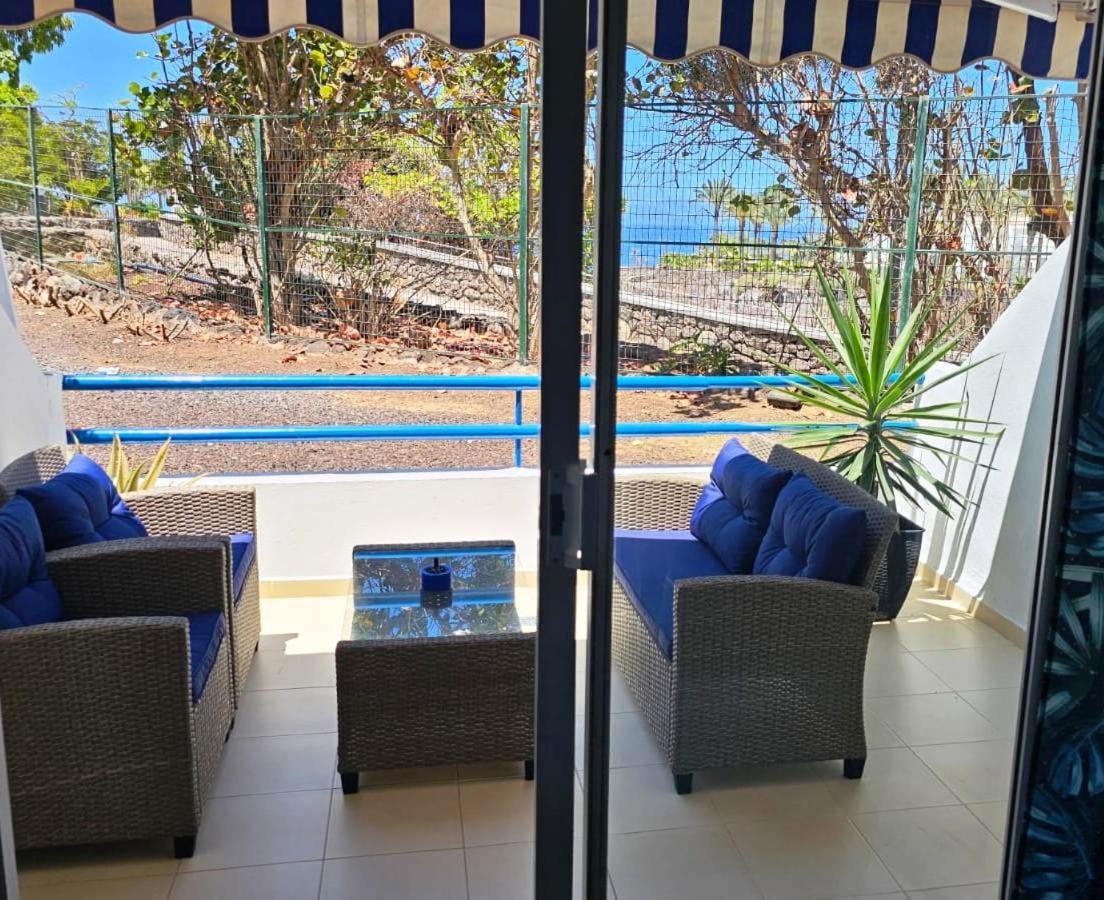 Blue Bay Paradise - Beach Front Apartment With Sea View Playa Paraíso Exterior foto